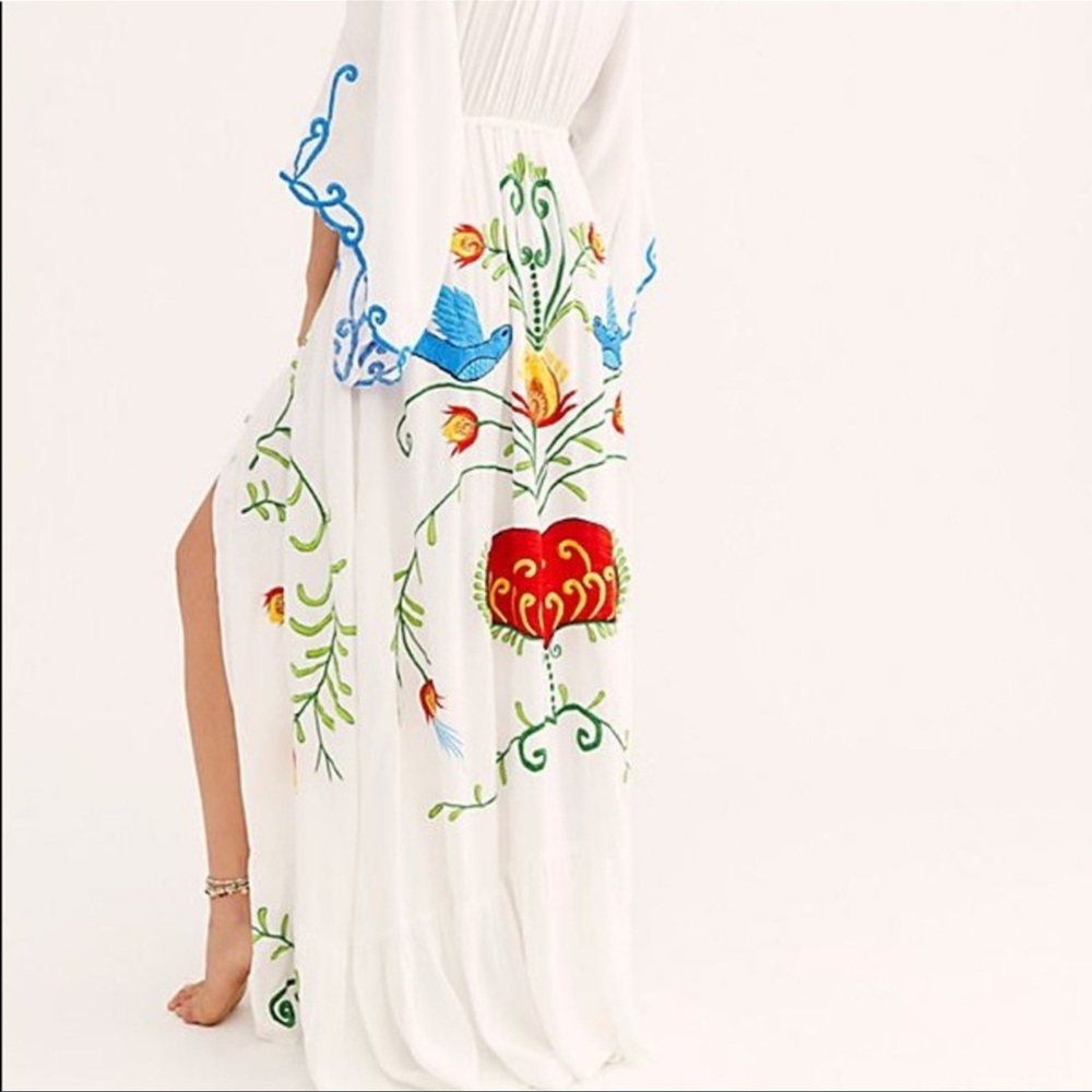 New White Boho Embroidered Hearts Magic Kimono Long Maxi Gown 5 Star⭐️ Favorite - Picture 10 of 16